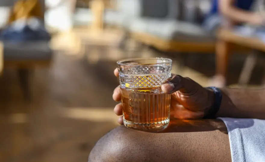 Wermut richtig trinken - pur, mit Soda oder im Cocktail