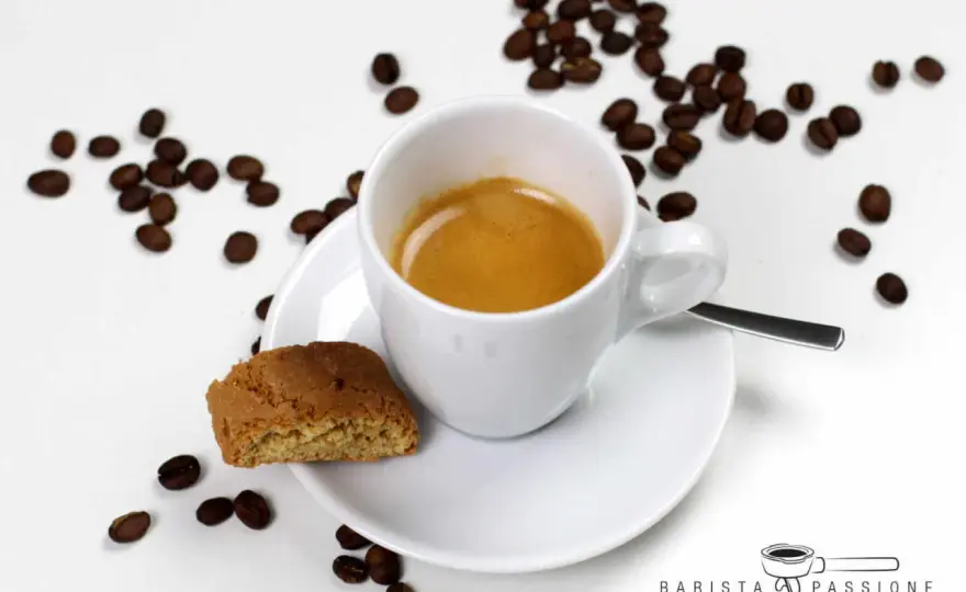 Espresso lungo richtig zubereiten und bitteren Geschmack vermeiden